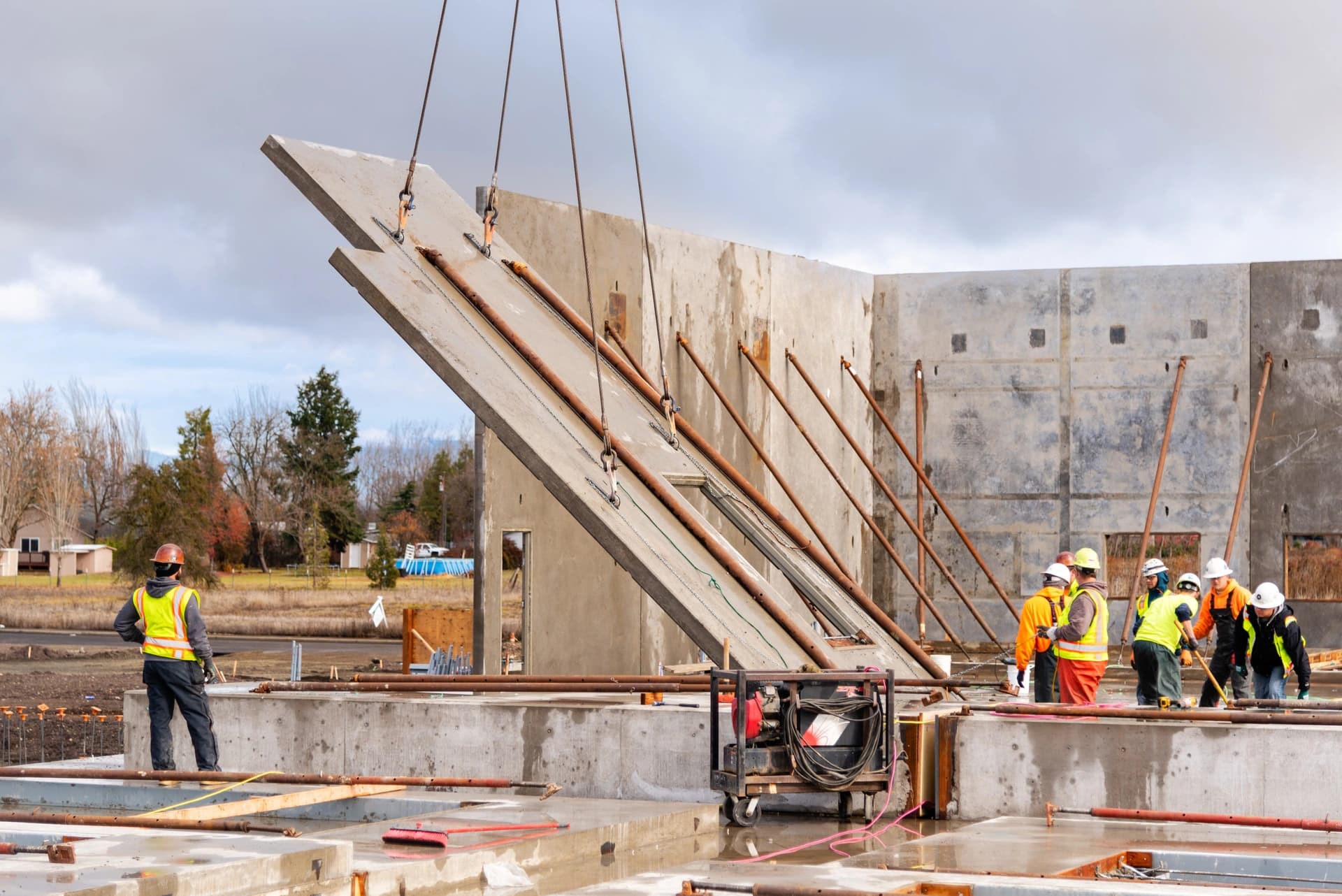 Tilt-Wall Construction commercial concrete service
